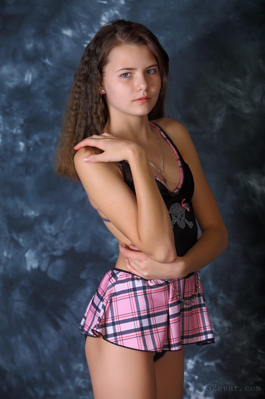 Angelica超短裙写真