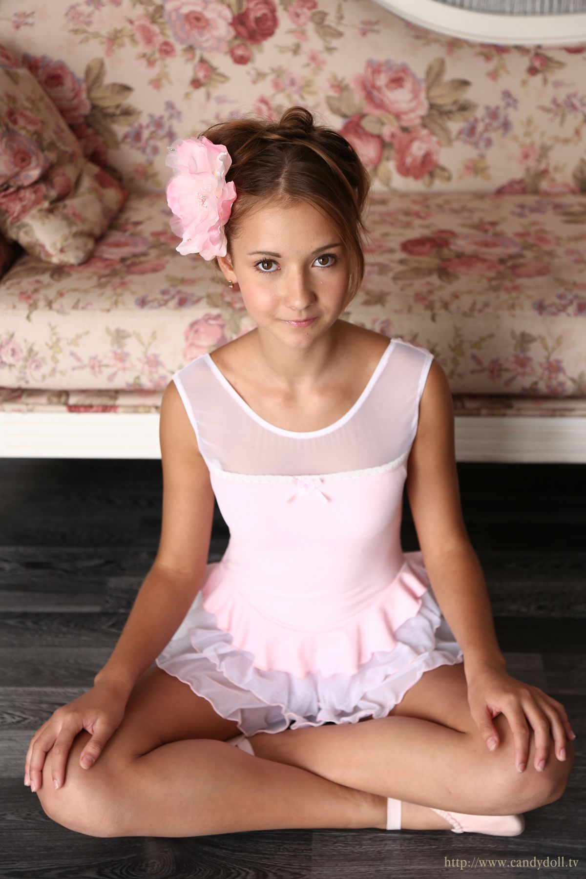 [100P+1V] YulianaA精品写真视频第五弹