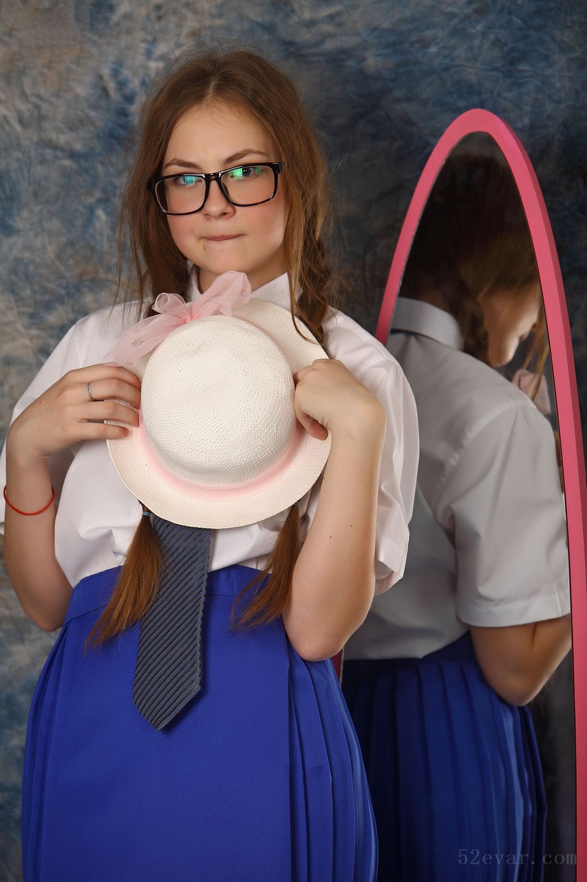 Bella学生装写真